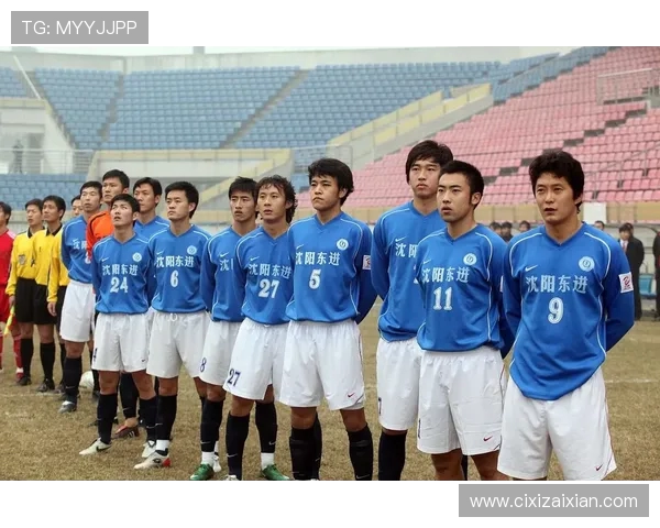 聚焦足球运动员成长历程与赛场表现的深度人物故事全景探索纪实篇