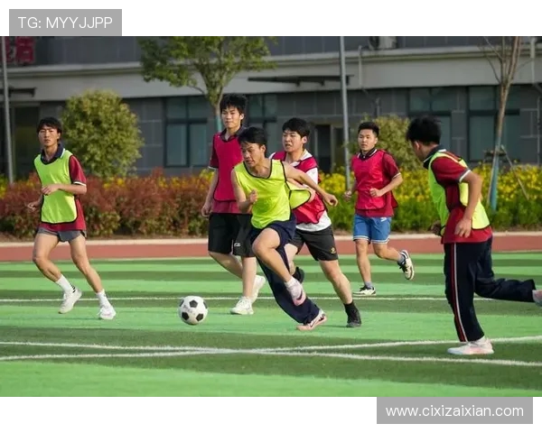 湖南工业大学足球队：拼搏奋进铸就校园足球新辉煌