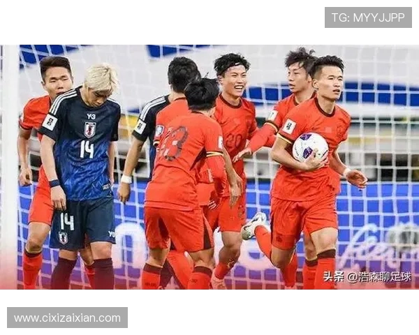东亚杯激战中国队对阵日本队精彩回顾与战况分析